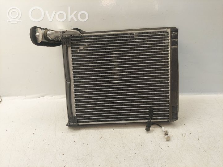 Toyota Avensis T270 Air conditioning (A/C) radiator (interior) 