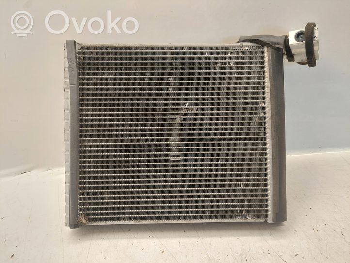 Toyota Avensis T270 Air conditioning (A/C) radiator (interior) 