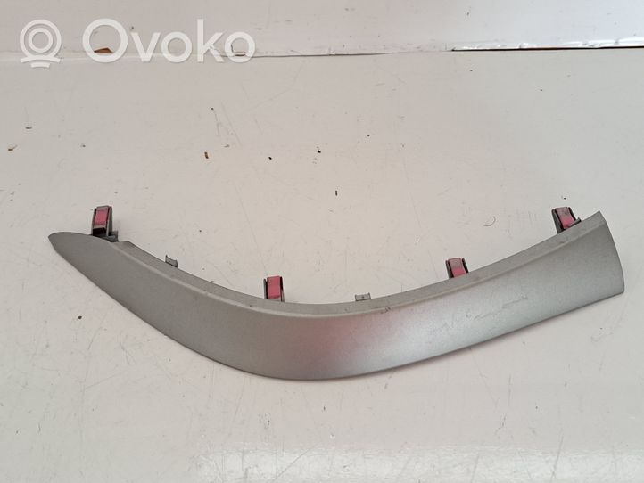 Toyota Auris 150 Rivestimento del vano portaoggetti del cruscotto 