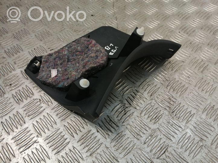 Toyota Verso Rivestimento vano piedi laterale 