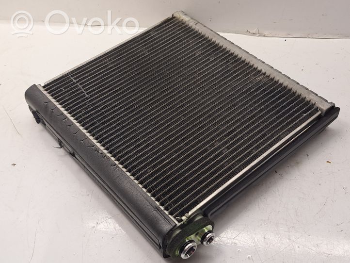 Toyota Avensis T250 Air conditioning (A/C) radiator (interior) 