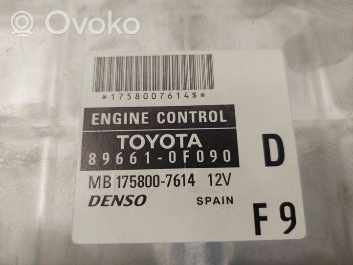 Toyota Corolla Verso AR10 Užvedimo komplektas 1758007614