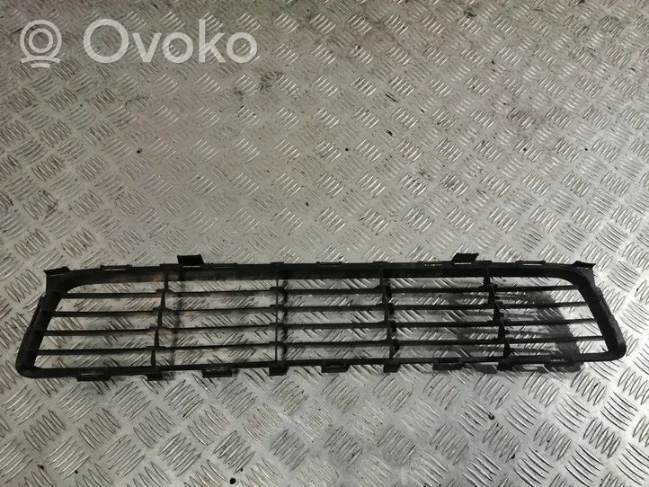 Toyota Auris 150 Grille inférieure de pare-chocs avant 