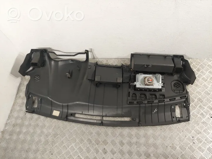 Toyota Corolla Verso AR10 Panelė 553020F010