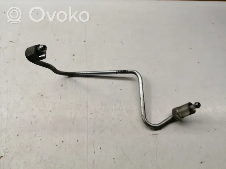 Toyota Corolla Verso AR10 Tuyau d'alimentation d'injecteur de carburant 