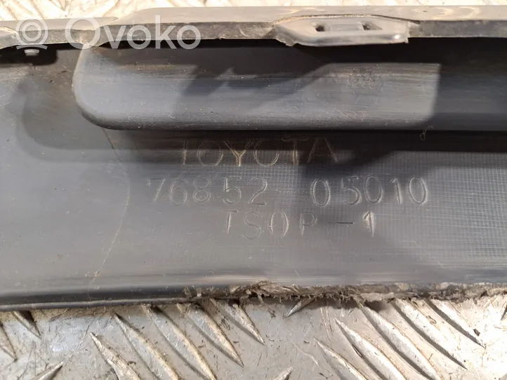 Toyota Avensis T250 Spojler zderzaka przedniego 