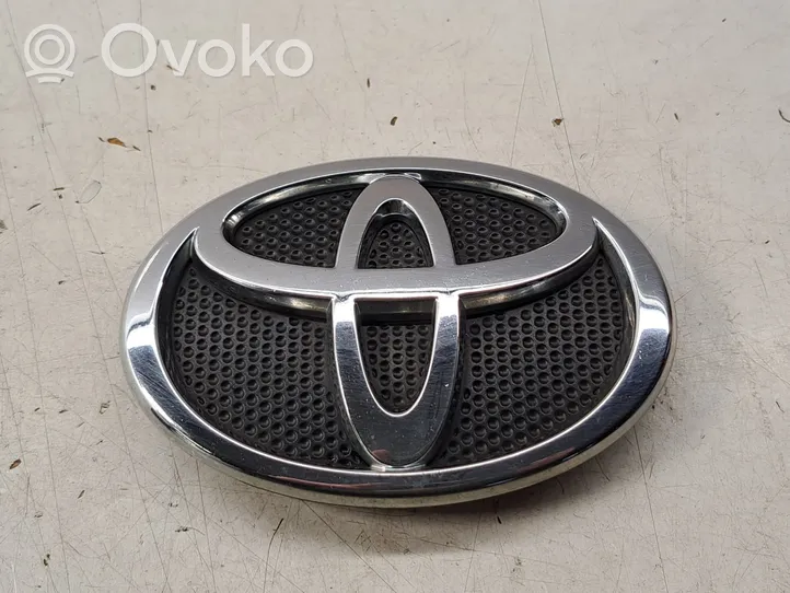 Toyota Corolla Verso AR10 Logo, emblème, badge 