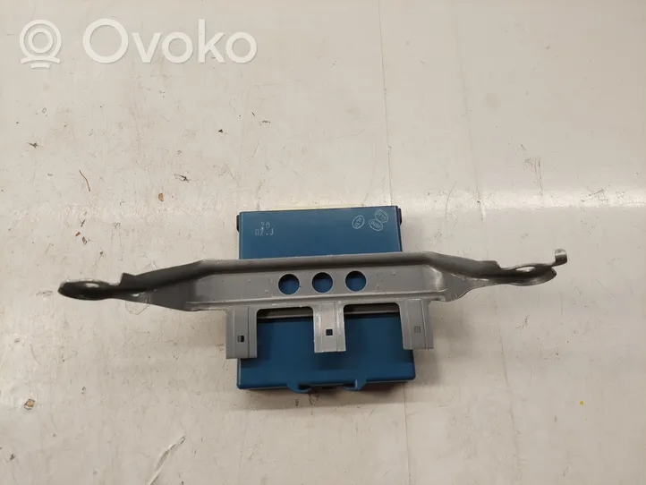 Toyota Corolla Verso AR10 Combustion module de contrôle MB1238009021