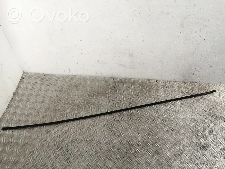 Toyota Auris 150 Cubierta moldura embellecedora de la barra del techo 