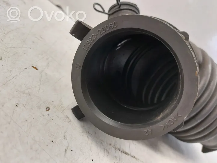 Toyota Avensis T270 Труба воздуха в турбину 