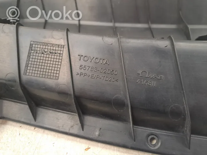 Toyota Auris 150 Listwa szyby czołowej / przedniej 