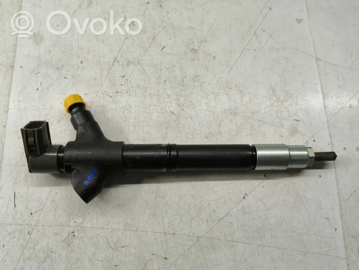 Toyota Verso Injecteur de carburant 2367029136