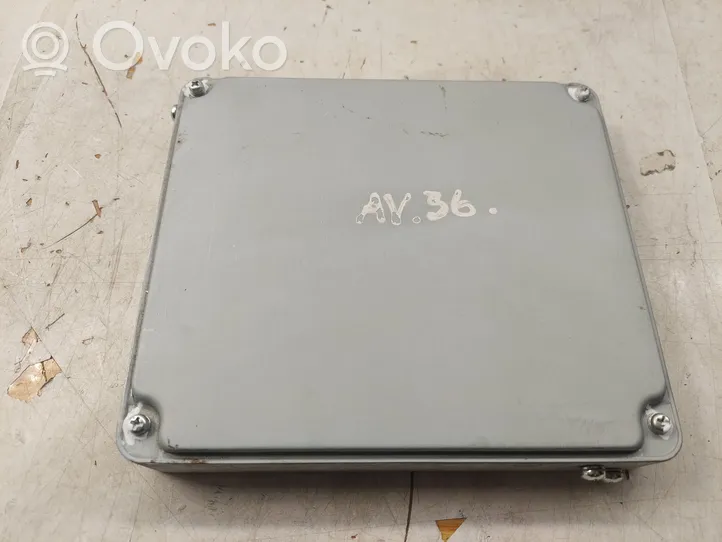 Toyota Avensis T250 Calculateur moteur ECU MB1758009410