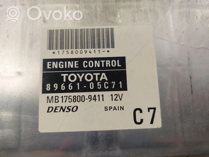 Toyota Avensis T250 Centralina/modulo del motore MB1758009411