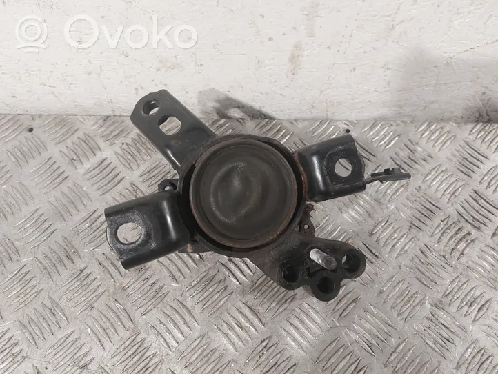 Toyota Avensis T270 Engine mount bracket 