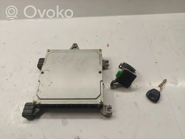 Honda CR-V Komputer / Sterownik ECU i komplet kluczy 37820PHKG21