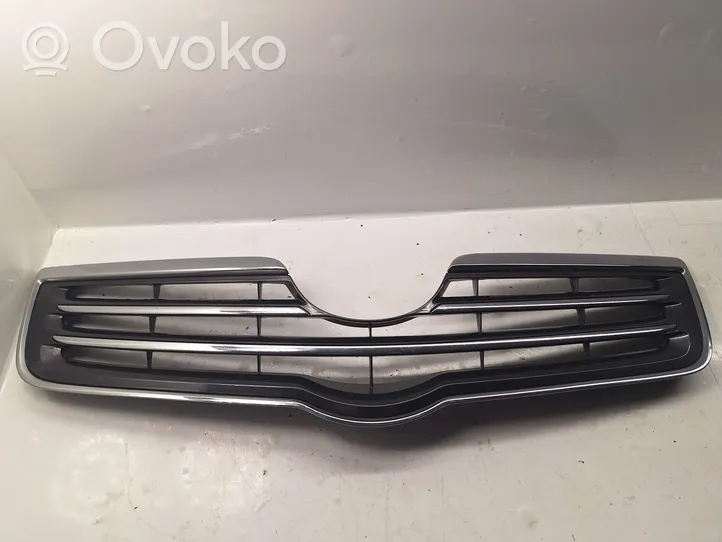 Toyota Avensis T250 Maskownica / Grill / Atrapa górna chłodnicy 