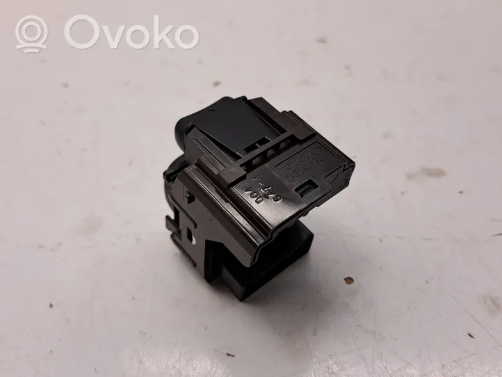 Toyota Avensis T270 Wing mirror switch 