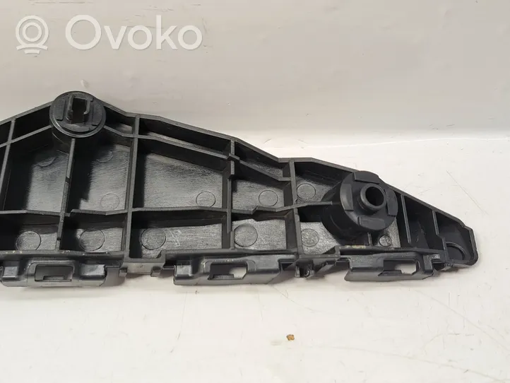 Toyota Avensis T270 Support de montage de pare-chocs avant 