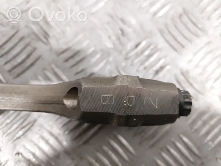 Toyota Corolla Verso AR10 Piston avec bielle 