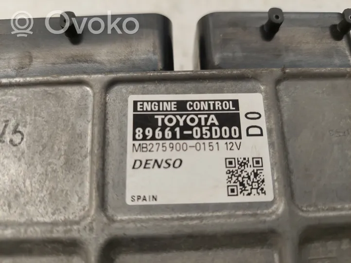 Toyota Avensis T270 Sterownik / Moduł ECU MB2759000151