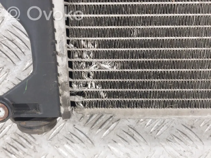 Toyota Corolla Verso AR10 Radiateur de refroidissement 