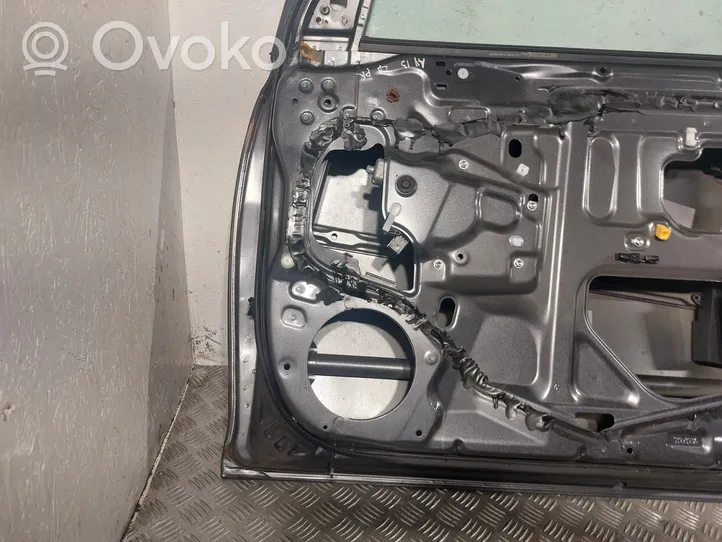 Toyota Avensis T250 Tür vorne 
