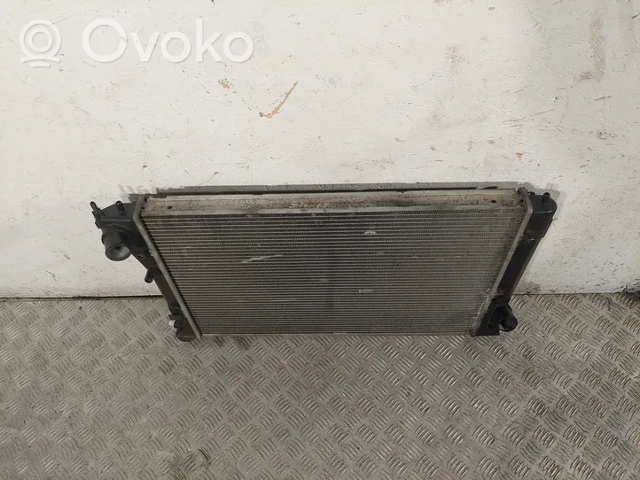 Toyota Avensis T250 Coolant radiator MN4221337680