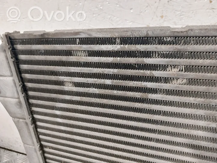 Toyota Corolla Verso AR10 Chłodnica powietrza doładowującego / Intercooler 