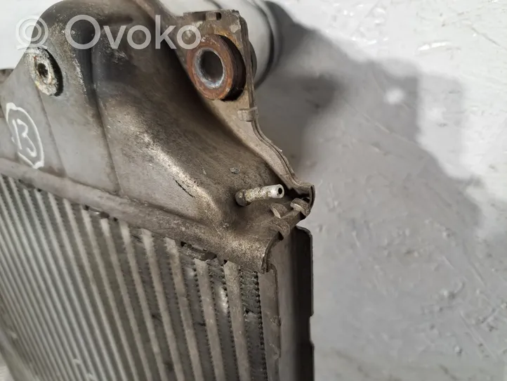 Toyota Corolla Verso AR10 Starpdzesētāja radiators JD1271002220