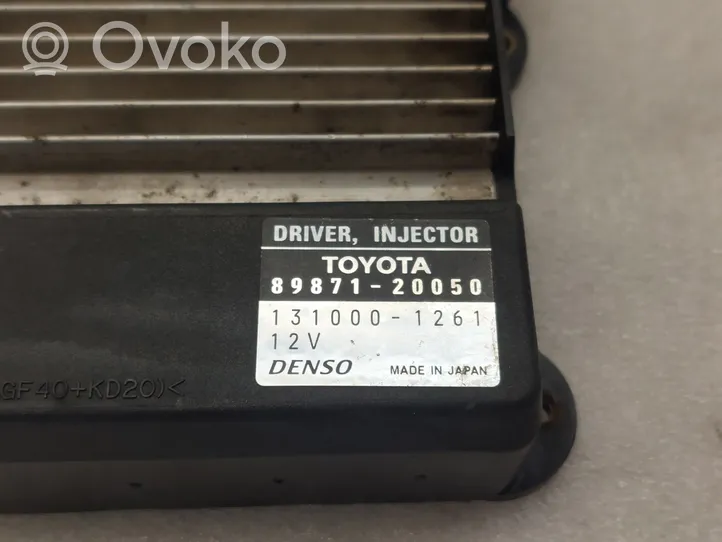 Toyota Corolla Verso AR10 Unité / module de commande d'injection de carburant 1310001261