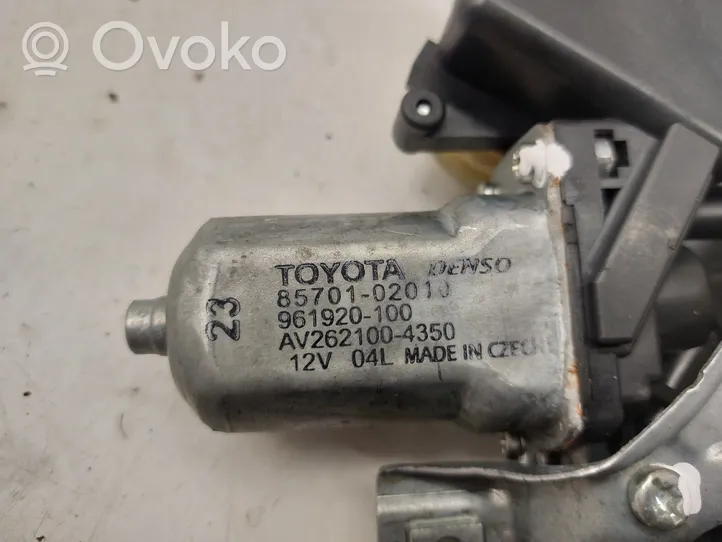 Toyota Avensis T270 Elektryczny podnośnik szyby drzwi przednich 