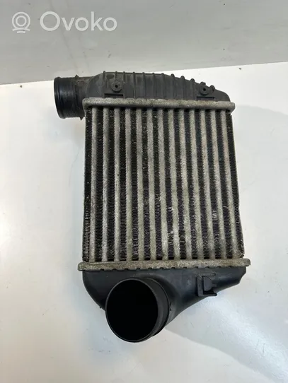 Audi A6 S6 C6 4F Chłodnica powietrza doładowującego / Intercooler 4F0145805AD