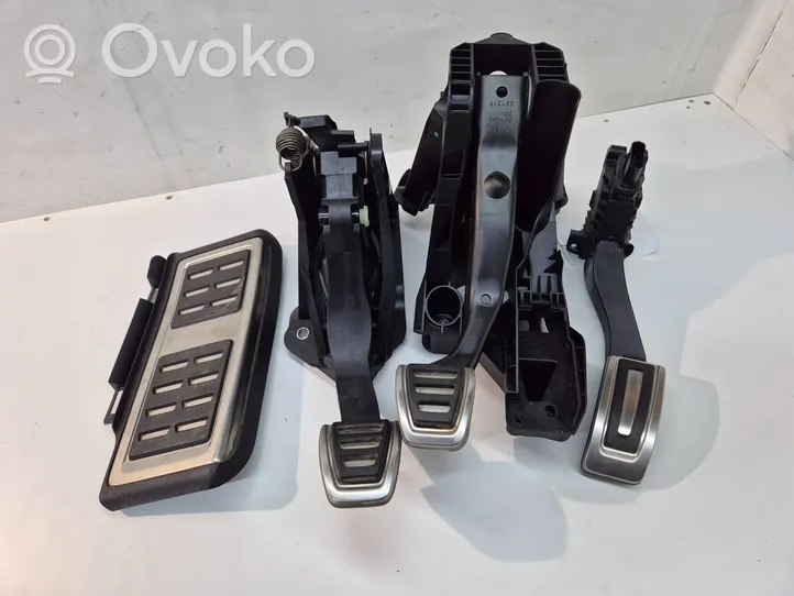 Volkswagen Tiguan Pedal assembly 5Q171058DE