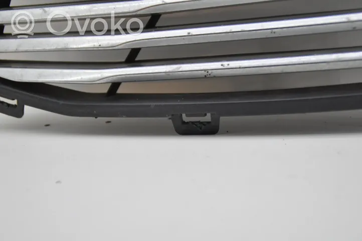 Lincoln MKZ II Grille inférieure de pare-chocs avant 441108188