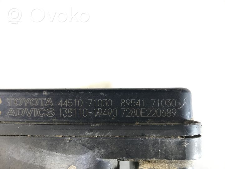 Toyota Hilux (AN10, AN20, AN30) Bomba de ABS 4451071030