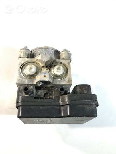 Toyota Hilux (AN10, AN20, AN30) ABS Pump 4451071030