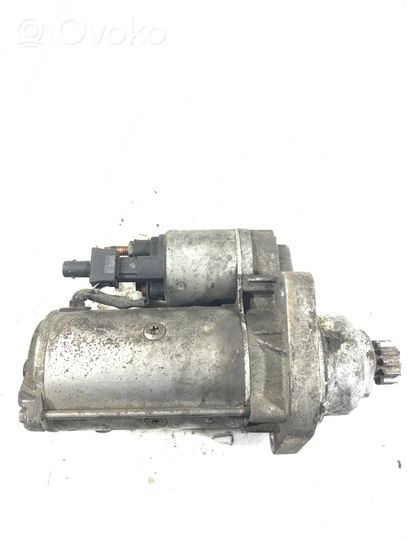 Volkswagen Golf IV Motor de arranque 02M911023C