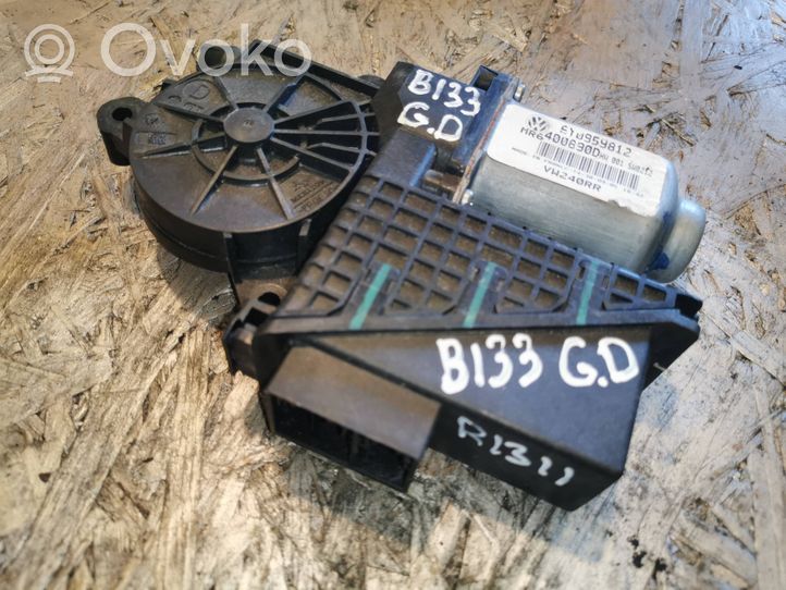 Volkswagen Polo IV 9N3 Galinis varikliukas langų pakėlėjo 6Y0959812