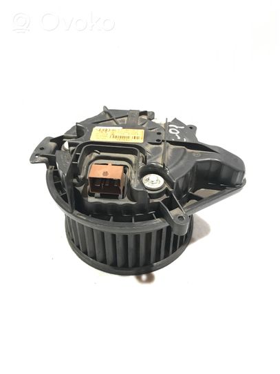 Audi A4 S4 B7 8E 8H Ventola riscaldamento/ventilatore abitacolo 8E1820021E