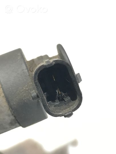 Opel Zafira C Pompe d'injection de carburant à haute pression 0445010703