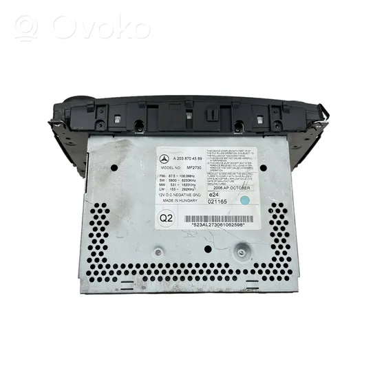 Mercedes-Benz C W203 Radio / CD/DVD atskaņotājs / navigācija A2038704589