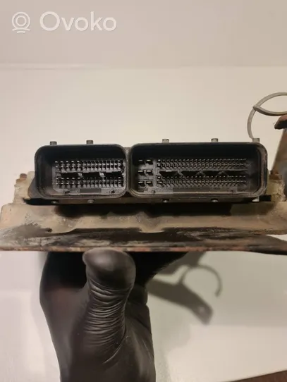 Opel Astra H Sterownik / Moduł ECU 55189925