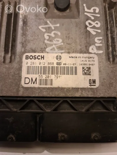 Opel Vectra C Dzinēja vadības bloks 0281012868