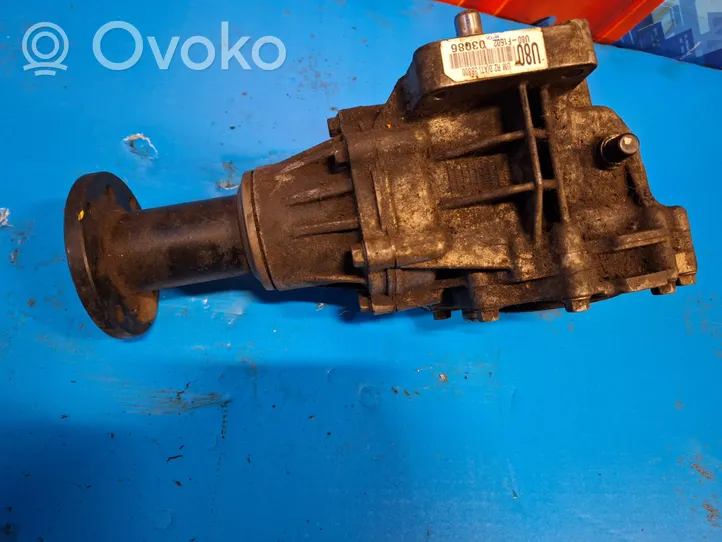 KIA Sportage Gearbox transfer box case 20AT3B800