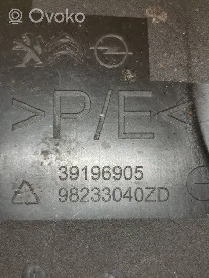 Opel Corsa F (B) statramsčio apdaila (apatinė) 98233040ZD