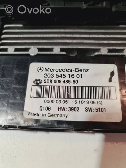 Mercedes-Benz C W203 Ramka / Moduł bezpieczników 2035451601