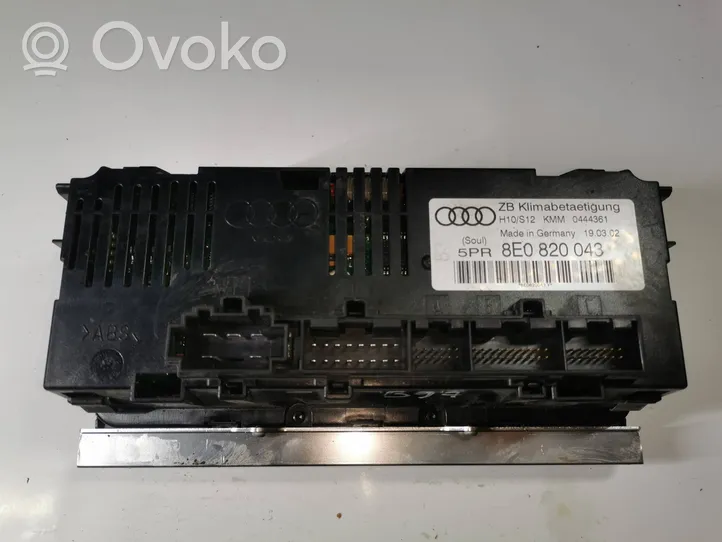 Audi A4 S4 B6 8E 8H Panel klimatyzacji 8E0820043