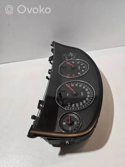 Opel Signum Speedometer (instrument cluster) 13136739JG