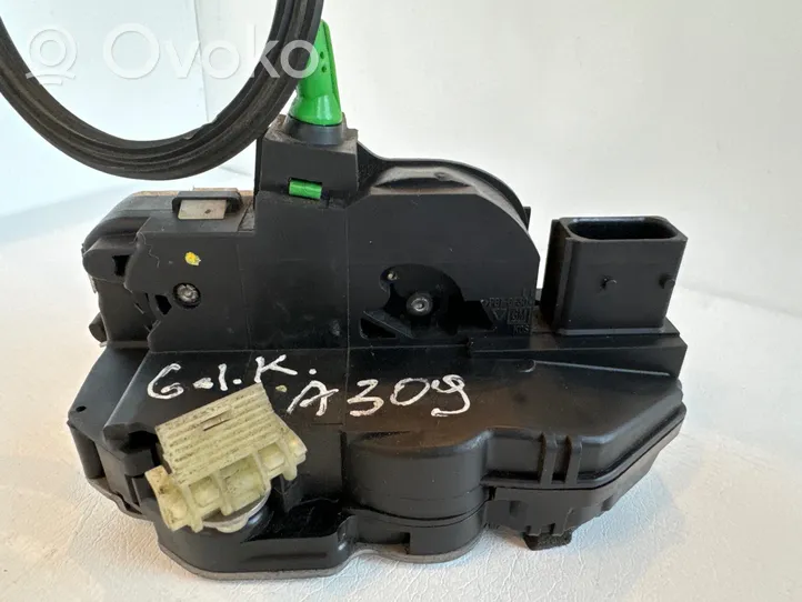 Opel Insignia A Rear door lock 3023881